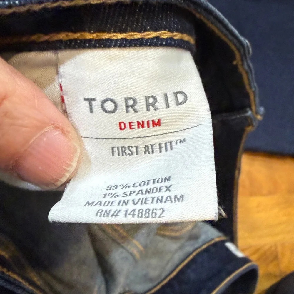Torrid First At‎ Fit Relaxed Boot Jeans 18R Dark Wash Blue Denim